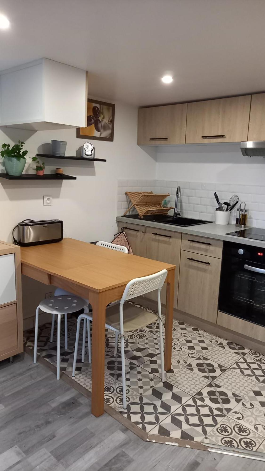 Appartement Individuel En Maison Beaumont-sur-Oise Kültér fotó